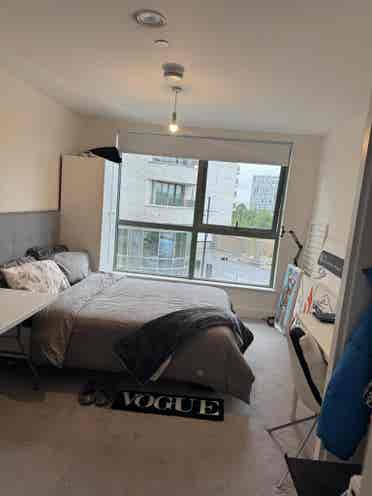 Subletting ensuite room July-Aug
