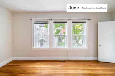 4 BR in Boston