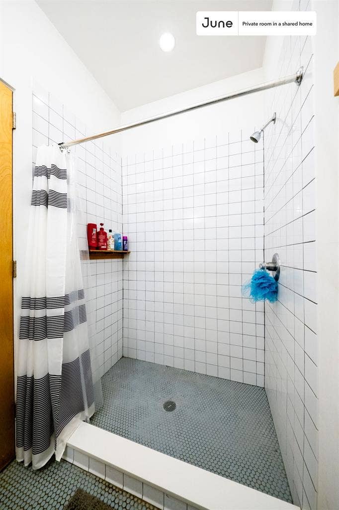 6 BR in New York City