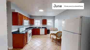 7 BR in Boston