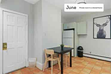 4 BR in Boston