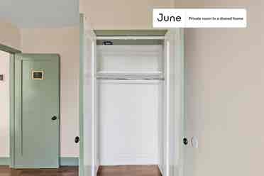 2 BR in New York City