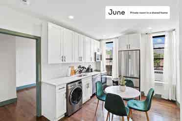 2 BR in New York City