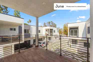4 BR in Los Angeles