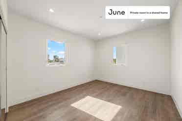 4 BR in Los Angeles