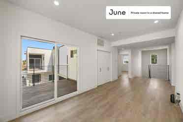 4 BR in Los Angeles