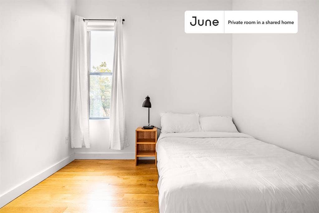 5 BR in New York City