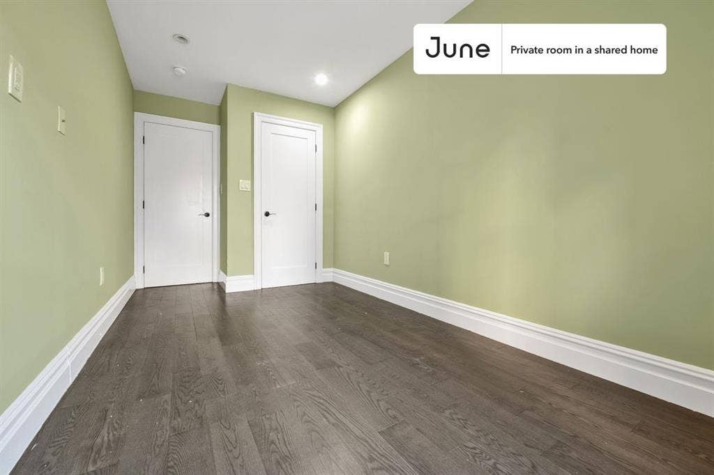 3 BR in New York City