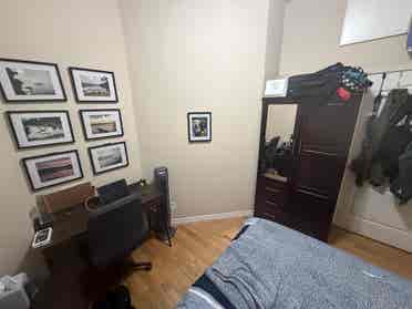 Baldwin Street Listing