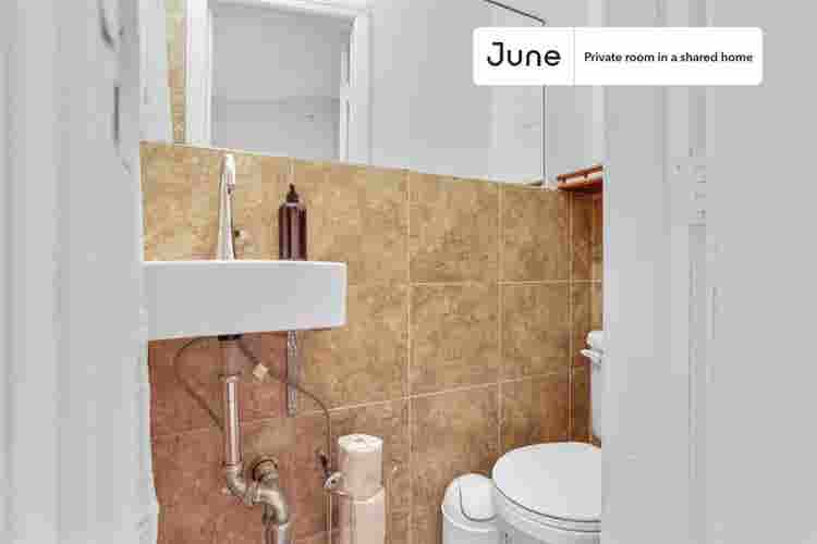 2 BR in New York City