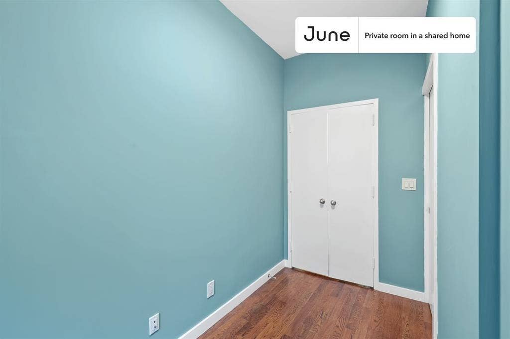 3 BR in New York City