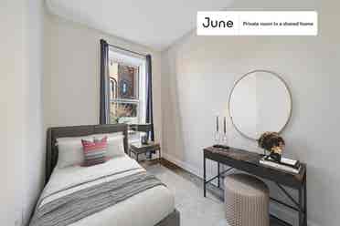 4 BR in New York City