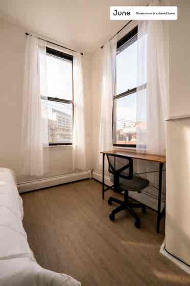 2 BR in New York City