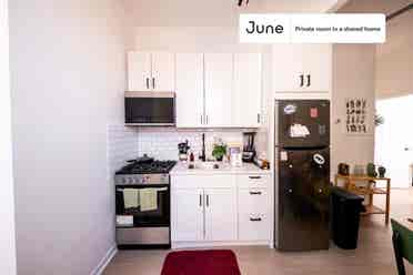 2 BR in New York City