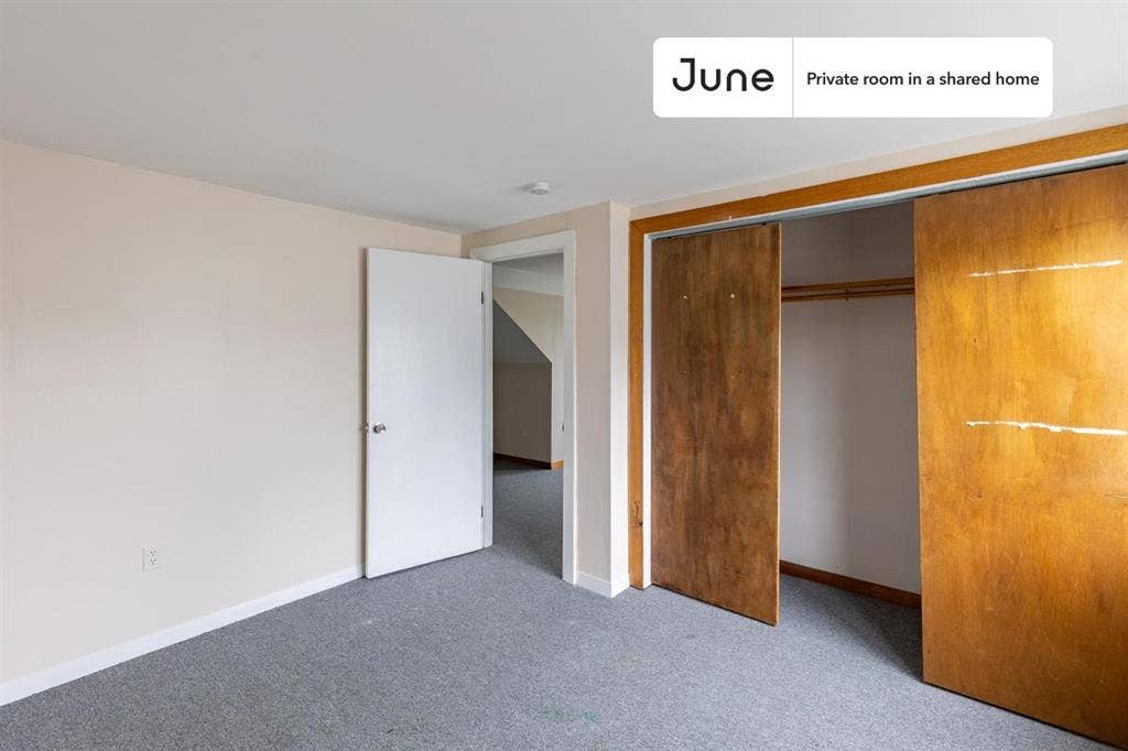 5 BR in Boston