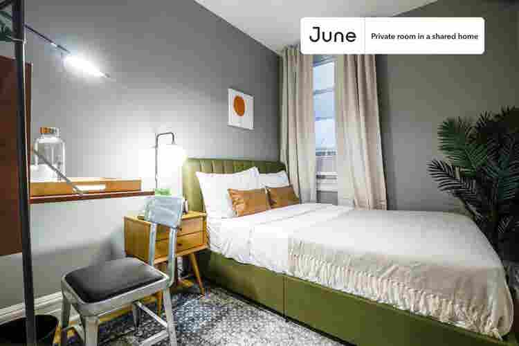 4 BR in New York City