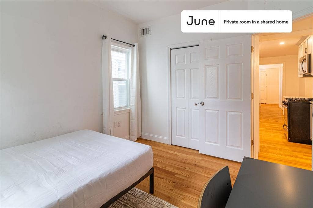 6 BR in Boston