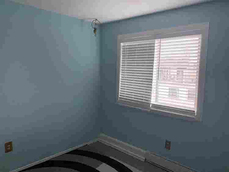Seeking roomate - 2 storey condo