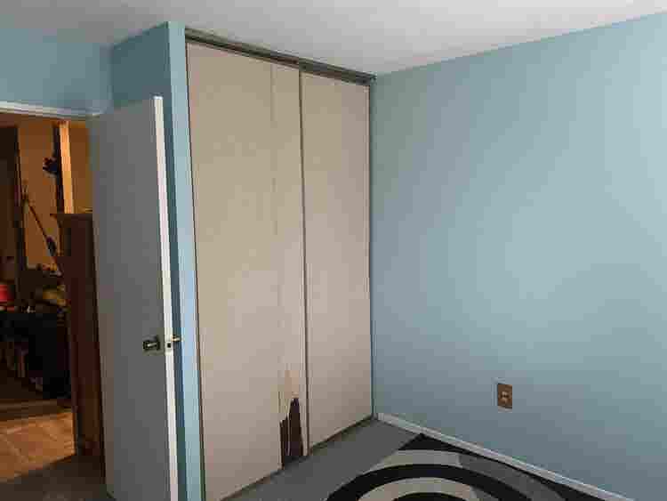 Seeking roomate - 2 storey condo