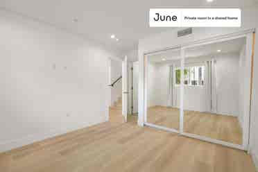 5 BR in Los Angeles