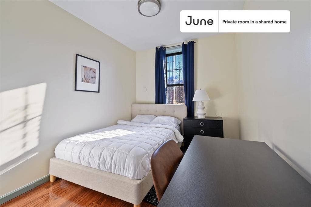 3 BR in New York City