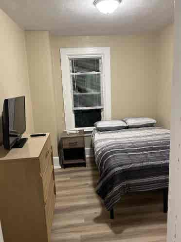 FULLY FURNISHED ROOM AVAILABLE!