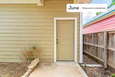 5 BR in Austin