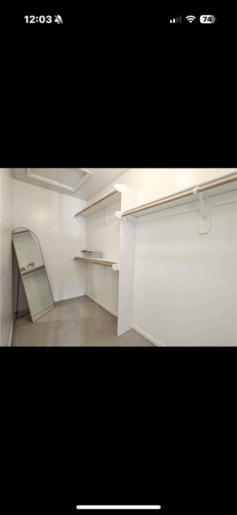 Master Suite w/Garage