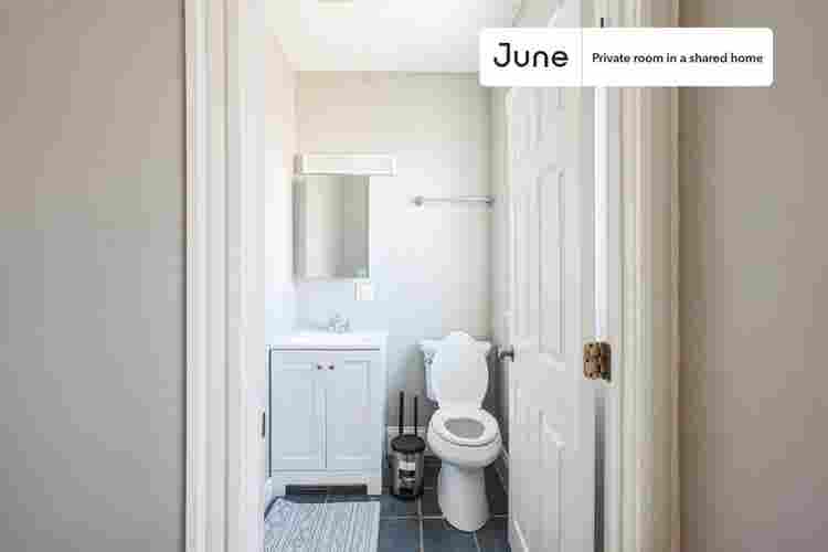 4 BR in Boston