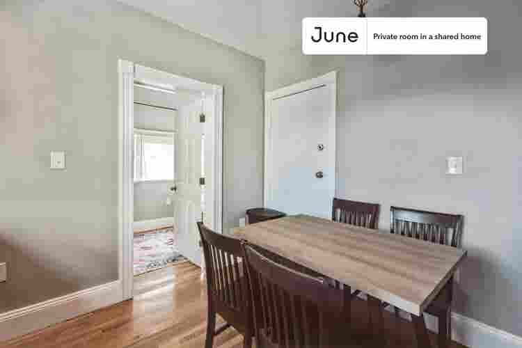 4 BR in Boston