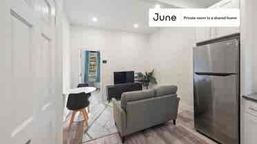 2 BR in New York City