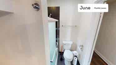3 BR in Chicago