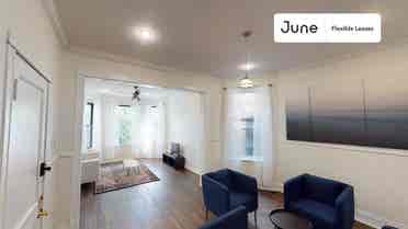 3 BR in Chicago