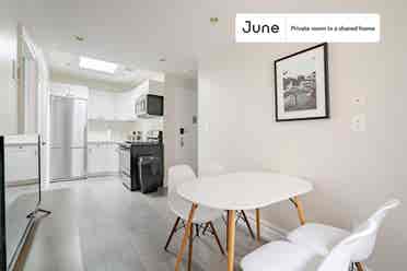 2 BR in New York City
