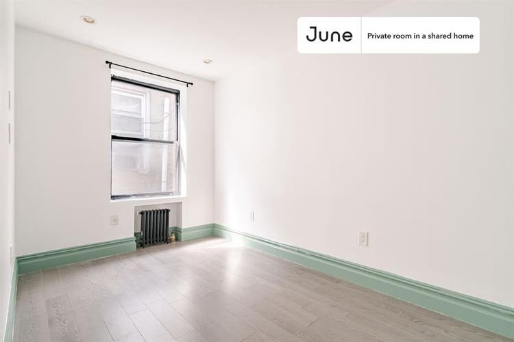 2 BR in New York City