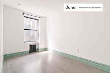 2 BR in New York City
