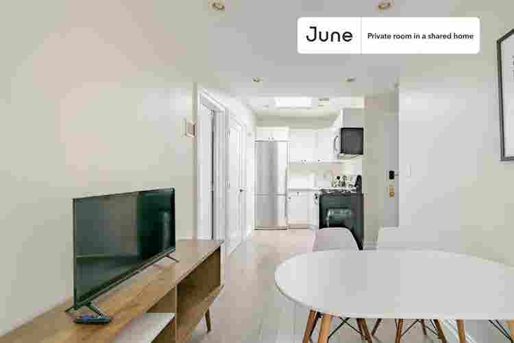 2 BR in New York City