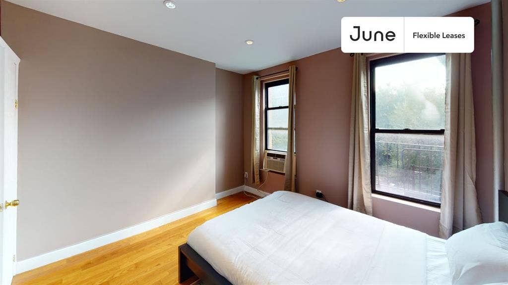 1 BR in New York City