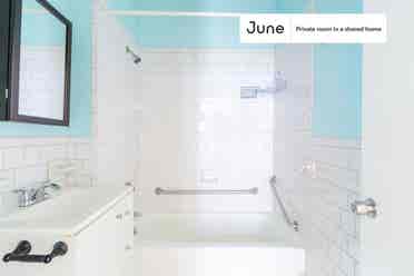 2 BR in Boston