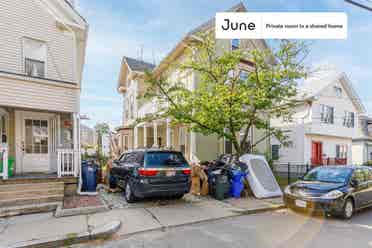 2 BR in Boston