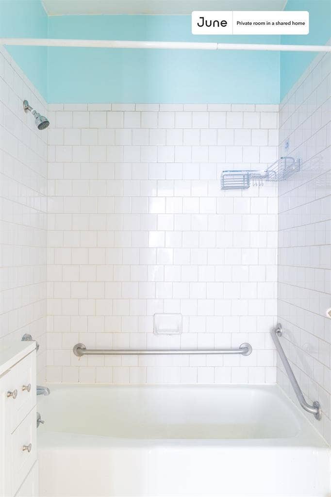 2 BR in Boston