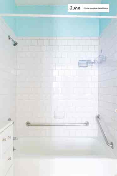 2 BR in Boston