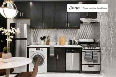 2 BR in New York City