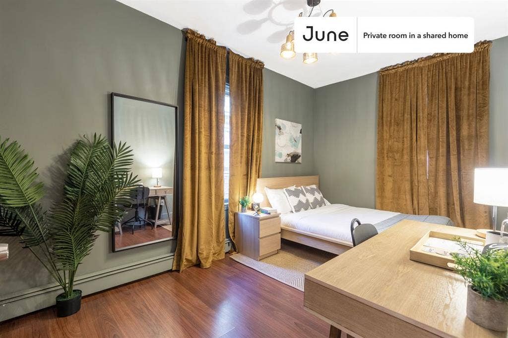 4 BR in Boston