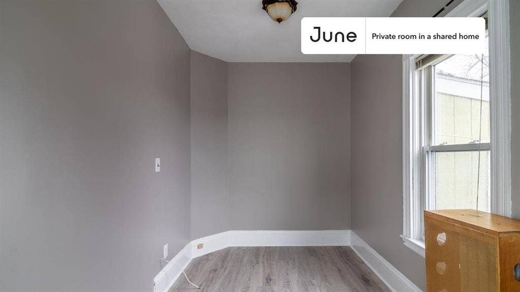 5 BR in Boston
