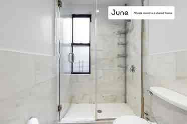 2 BR in New York City