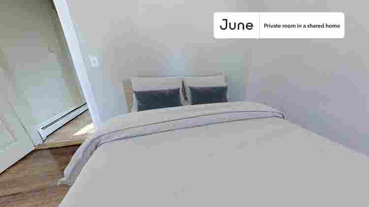 6 BR in Boston