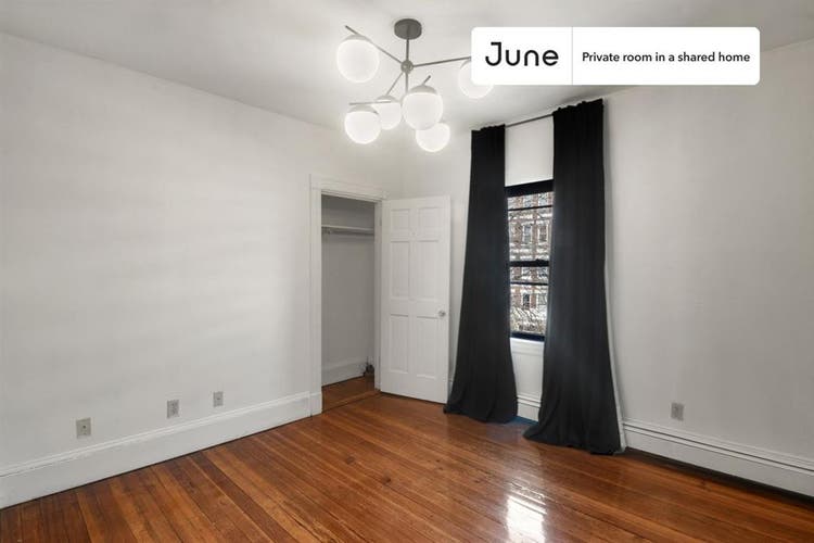 6 BR in Boston