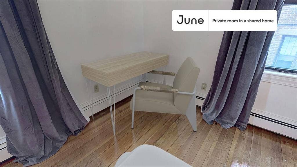 6 BR in Boston