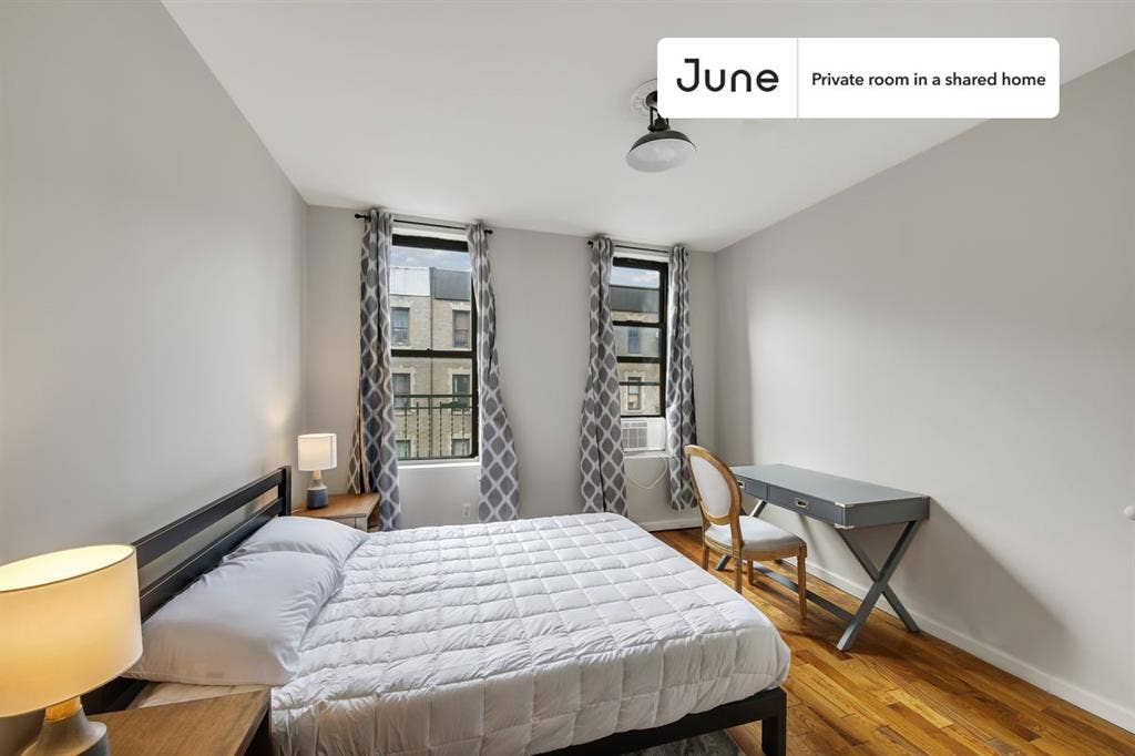 3 BR in New York City